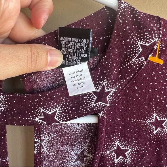 Torrid Star Tunic Top - Size 2x - Modest Celestial Casual - Picture 4 of 5